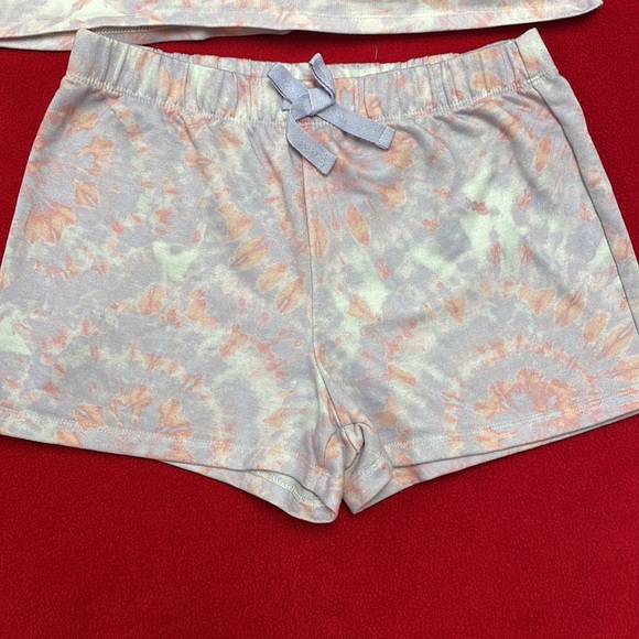 Old navy pjs set - Picture 3 of 4